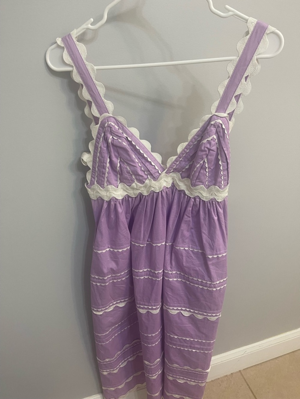 Vestique Dress